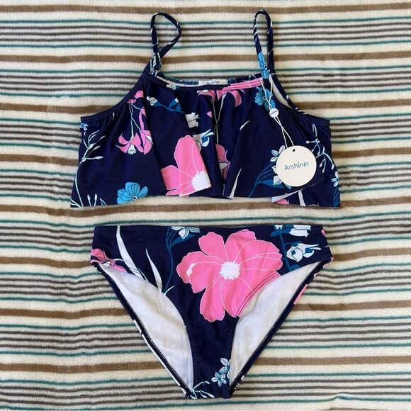NWT SIZE XS Bikini Swimsuit Swimwear - Picture 1 of 8